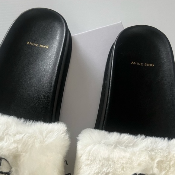 ANINE BING Britt logo embroidered slides - Picture 6 of 8